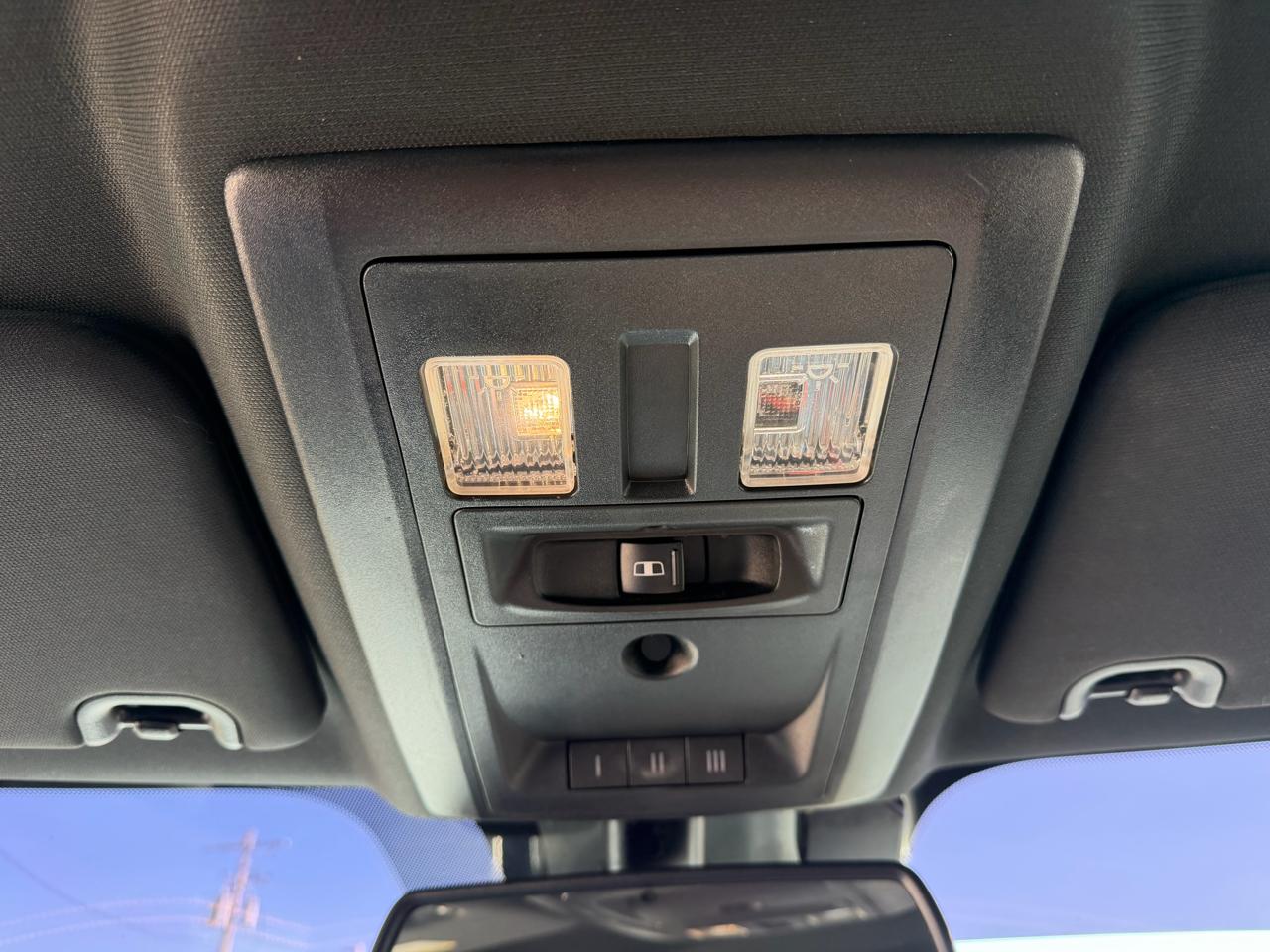 RAM 1500 Sport Crew Cab SWB 4WD 2017