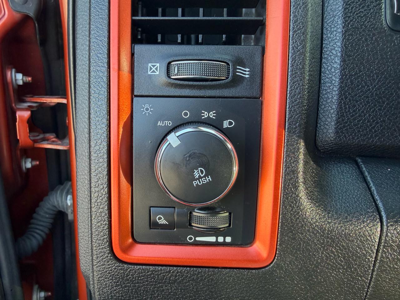 RAM 1500 Sport Crew Cab SWB 4WD 2017