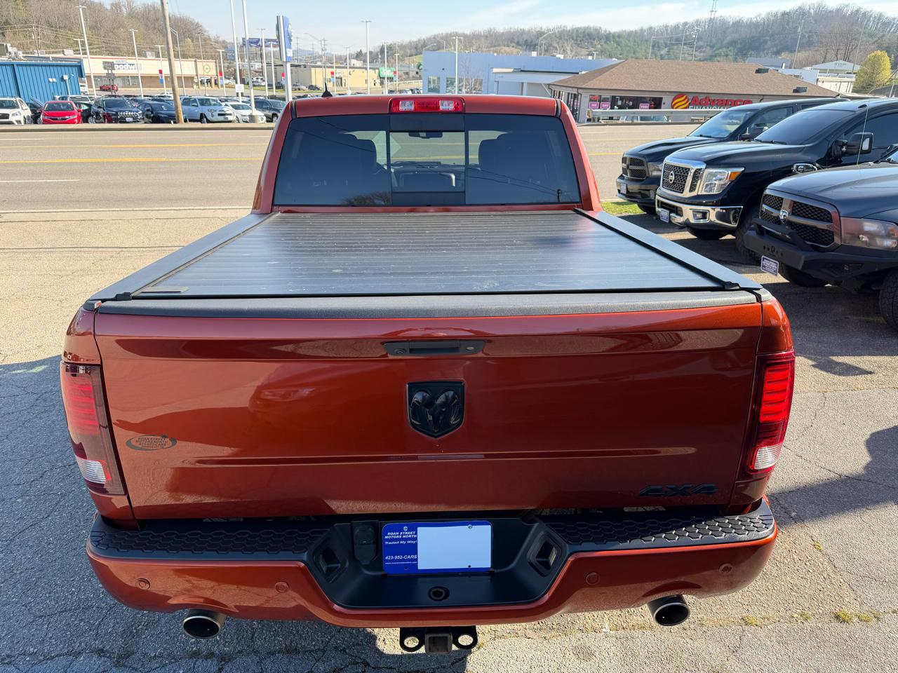 RAM 1500 Sport Crew Cab SWB 4WD 2017