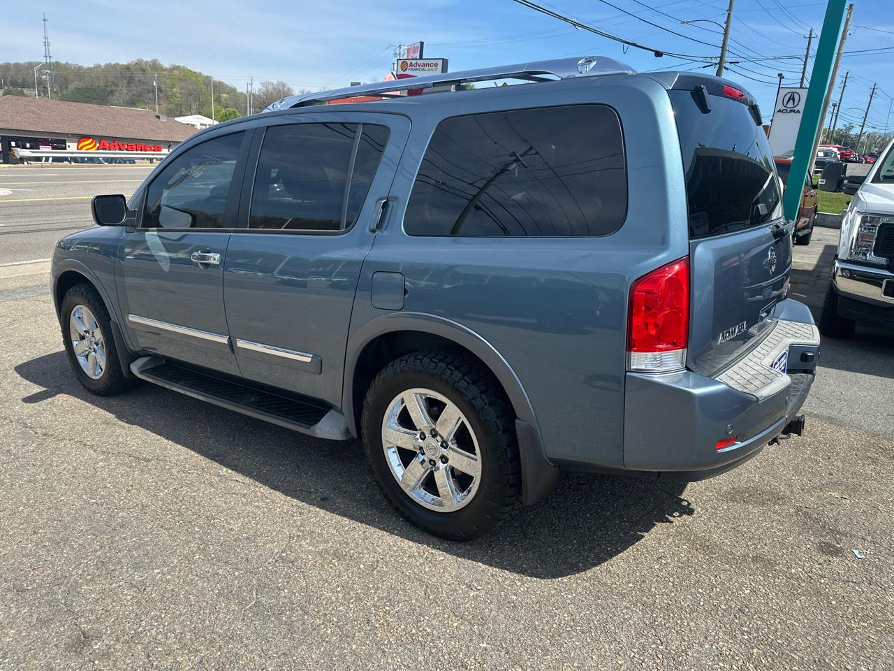 Nissan Armada 4x4 Platinum 2011