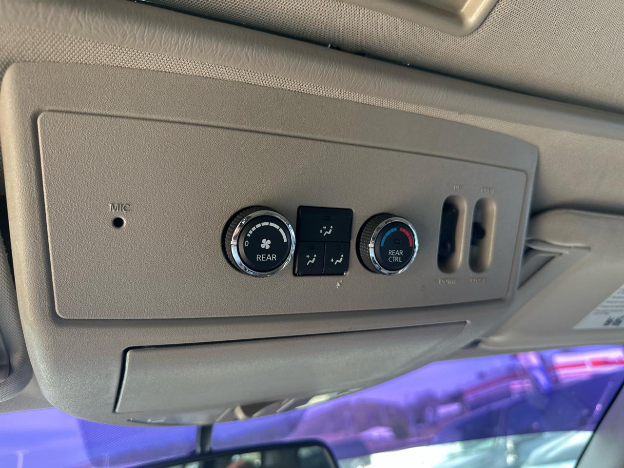 Nissan Armada 4x4 Platinum 2011