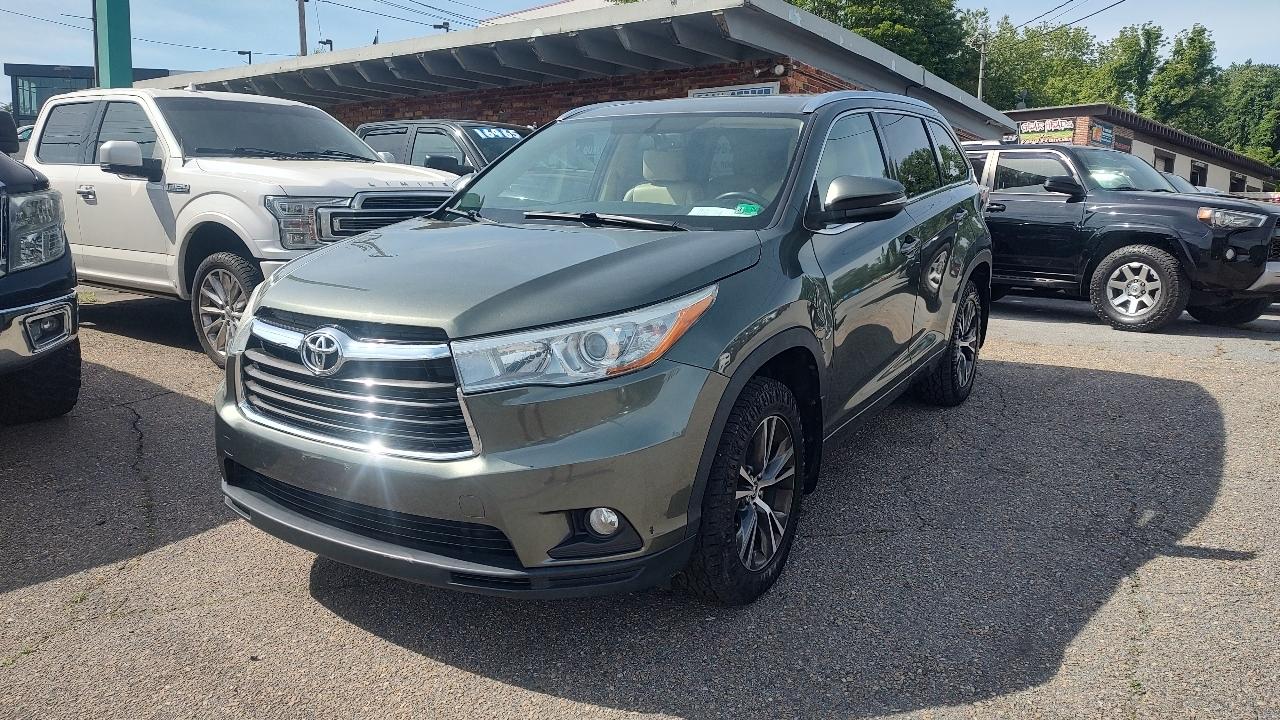 Toyota Highlander XLE AWD V6 2016
