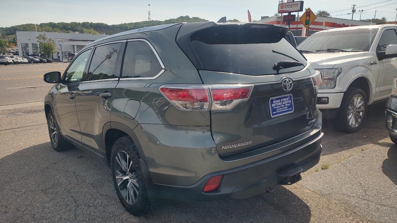 Toyota Highlander XLE AWD V6 2016