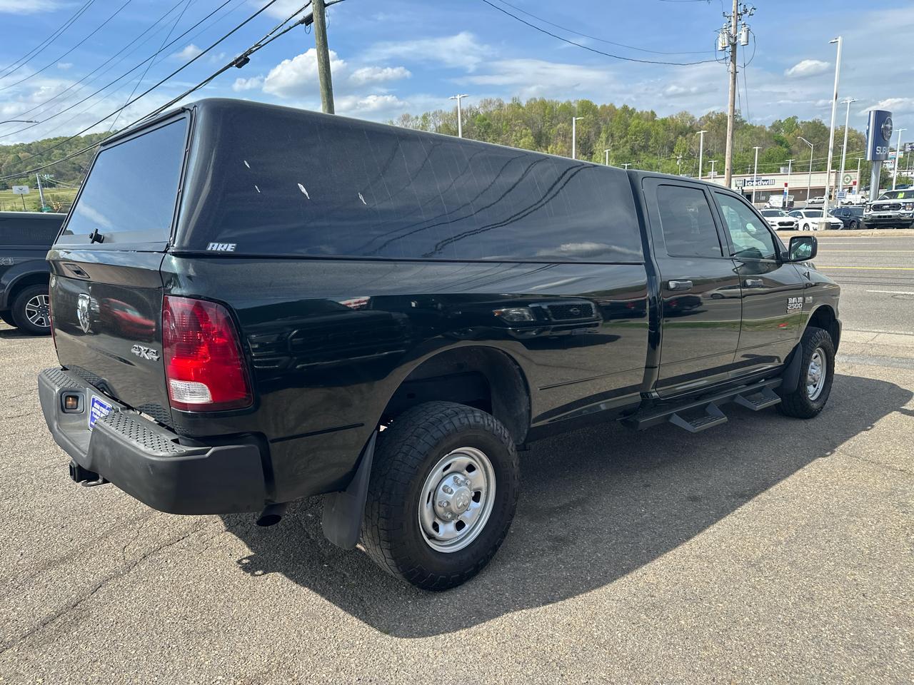 RAM 2500 Tradesman Crew Cab LWB 4WD 2016