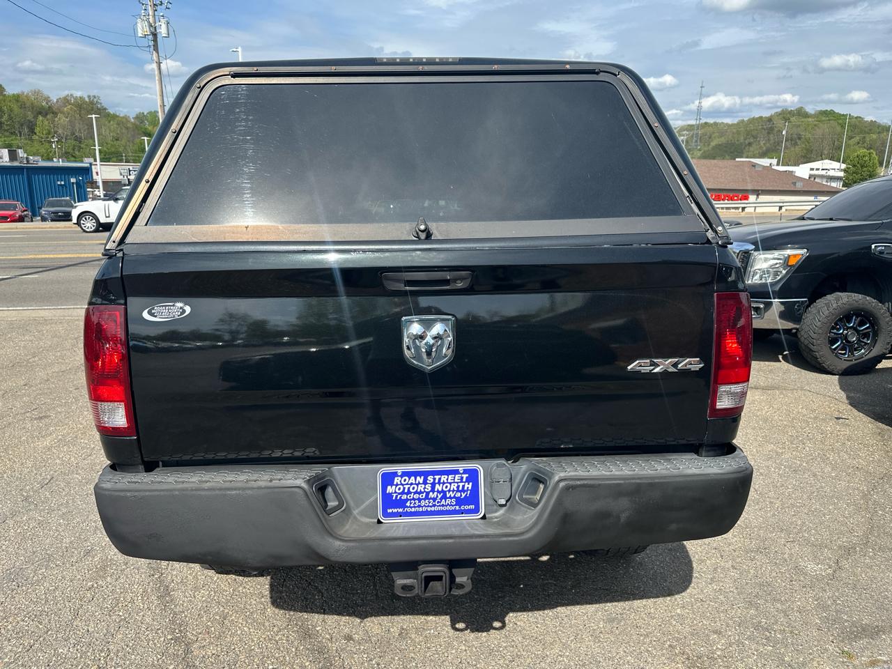 RAM 2500 Tradesman Crew Cab LWB 4WD 2016