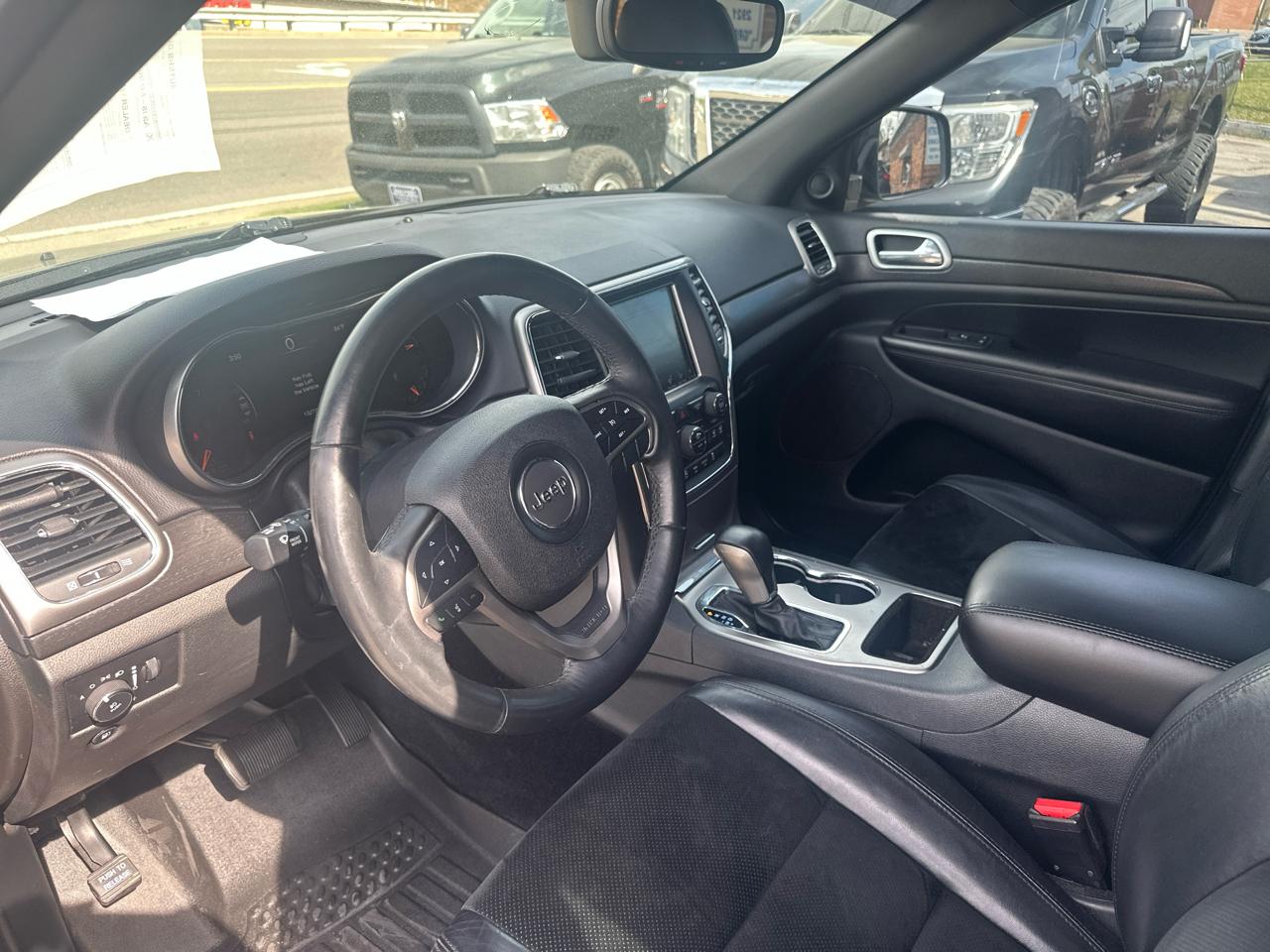 Jeep Grand Cherokee Laredo 4WD 2018