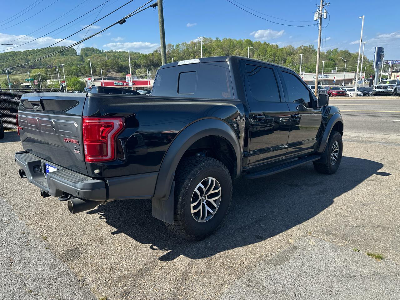 Ford F-150 Raptor SuperCrew 4WD 2017