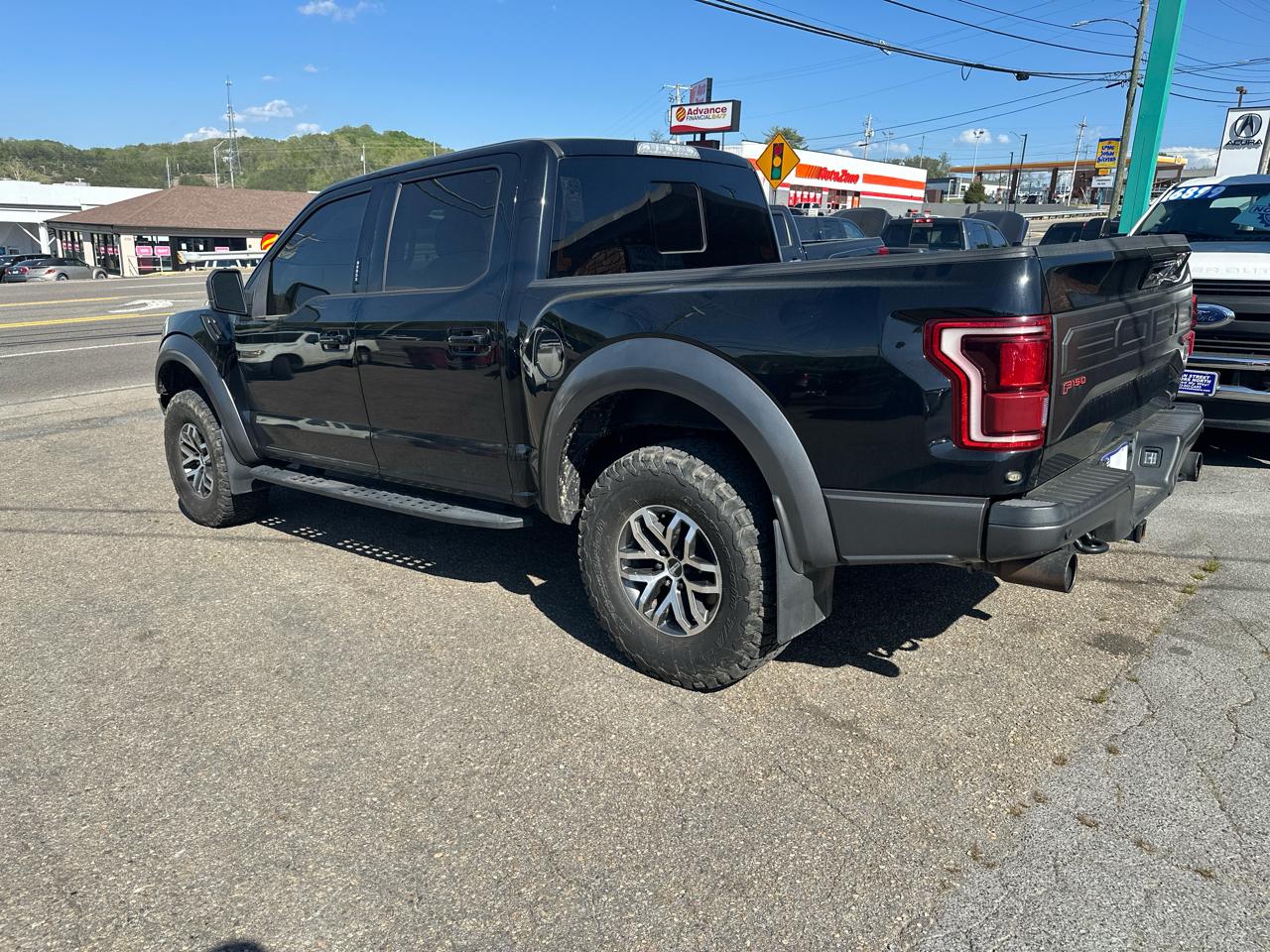 Ford F-150 Raptor SuperCrew 4WD 2017