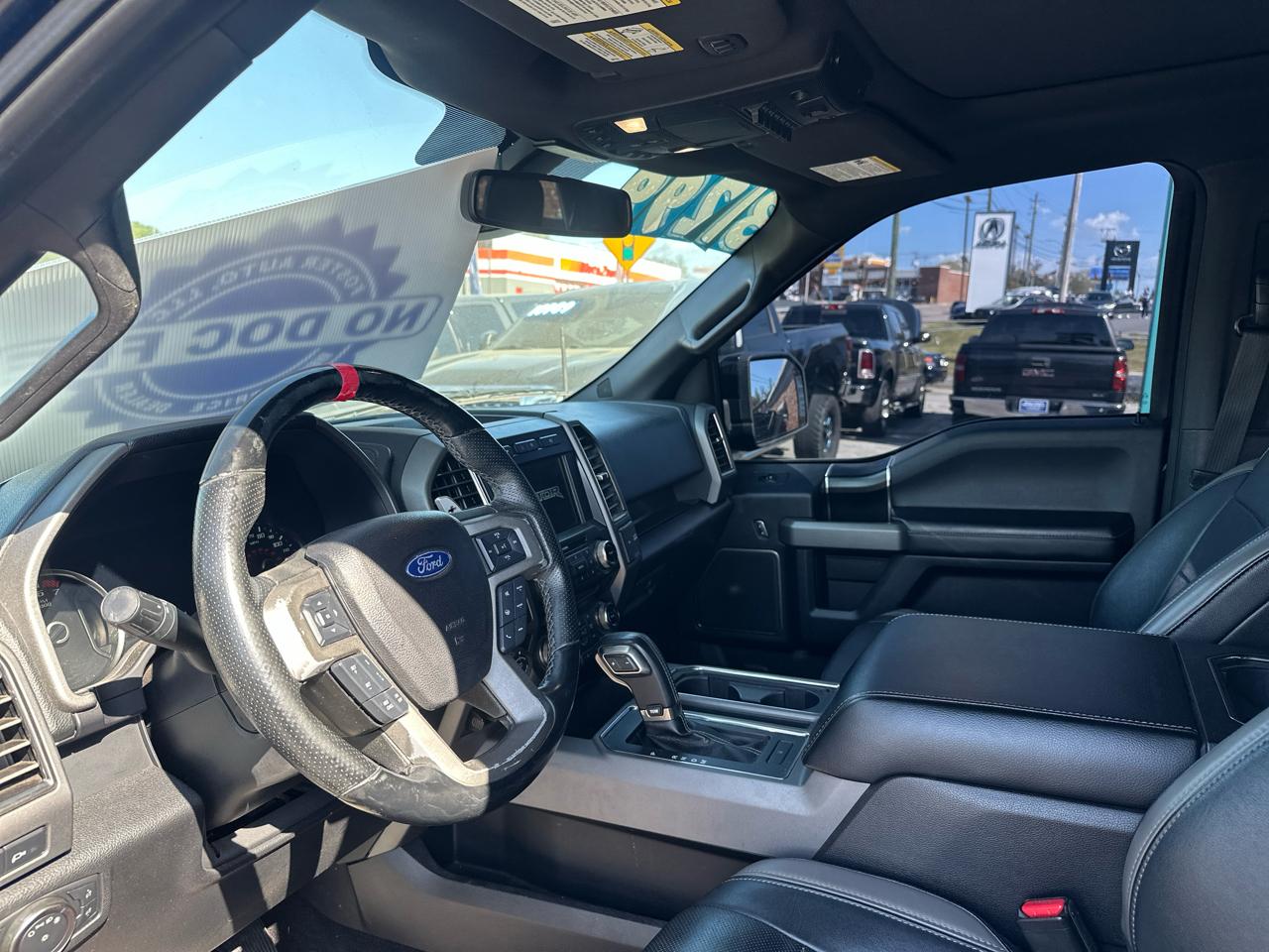 Ford F-150 Raptor SuperCrew 4WD 2017