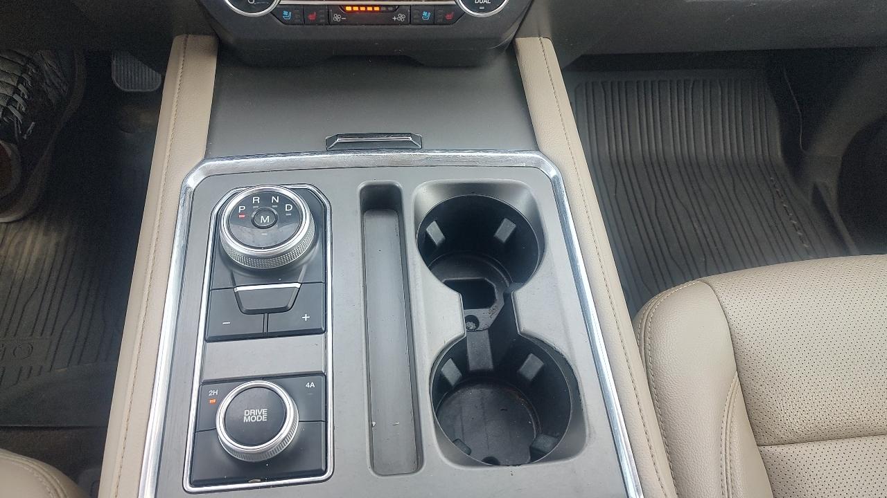 Ford Expedition MAX XLT 4WD 2020