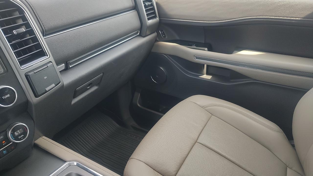 Ford Expedition MAX XLT 4WD 2020