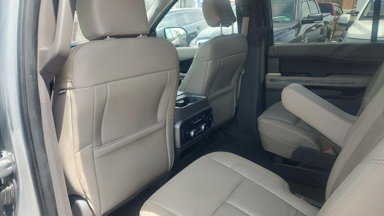 Ford Expedition MAX XLT 4WD 2020