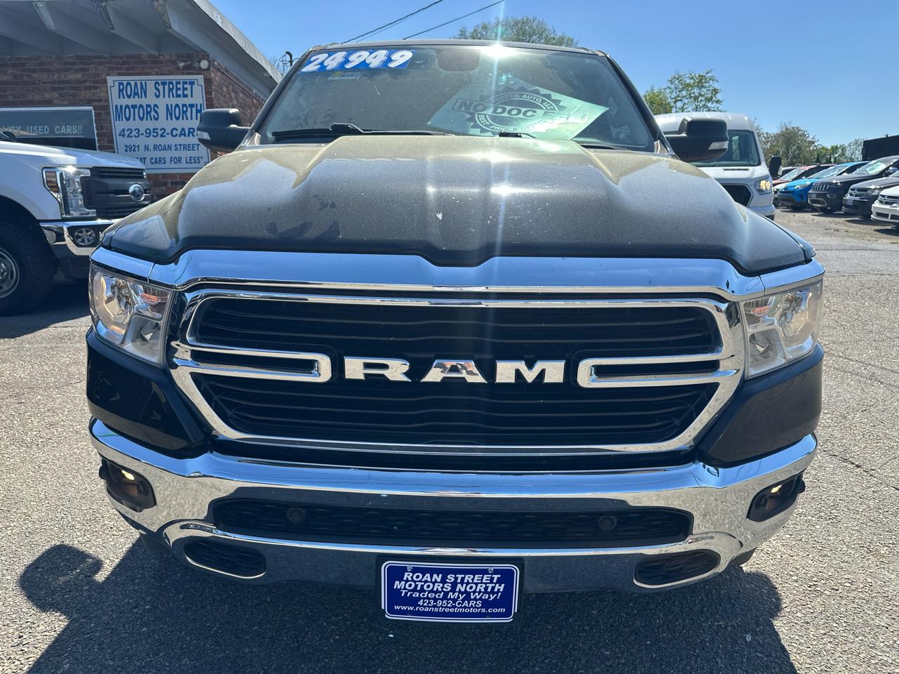 RAM 1500 Big Horn Crew Cab SWB 4WD 2020