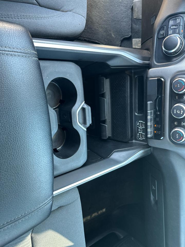 RAM 1500 Big Horn Crew Cab SWB 4WD 2020