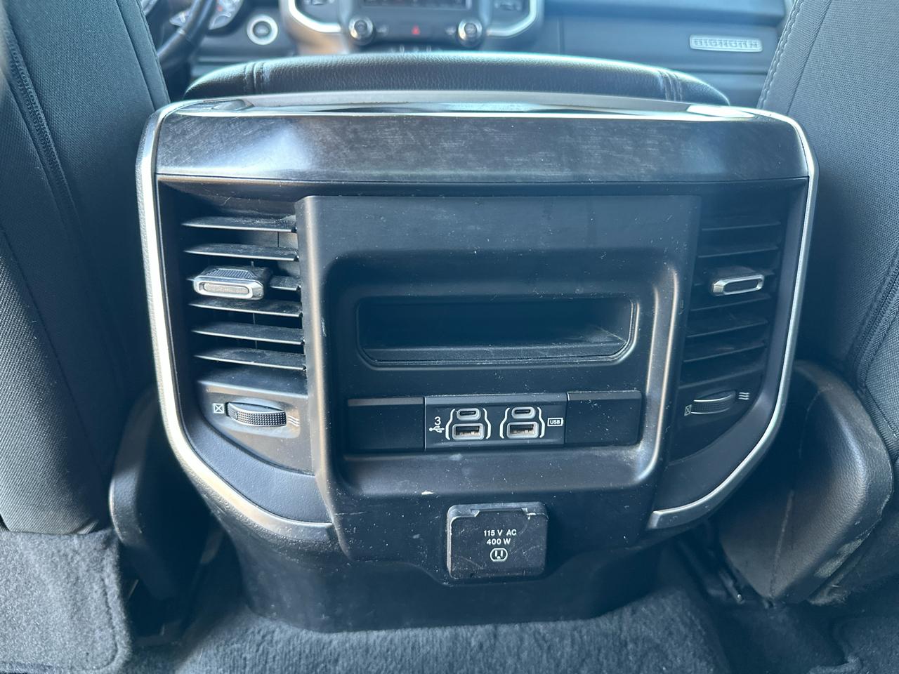 RAM 1500 Big Horn Crew Cab SWB 4WD 2020