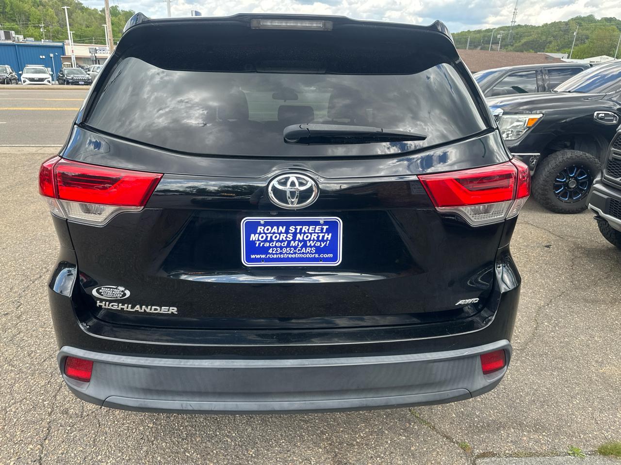 Toyota Highlander LE Plus AWD V6 2019