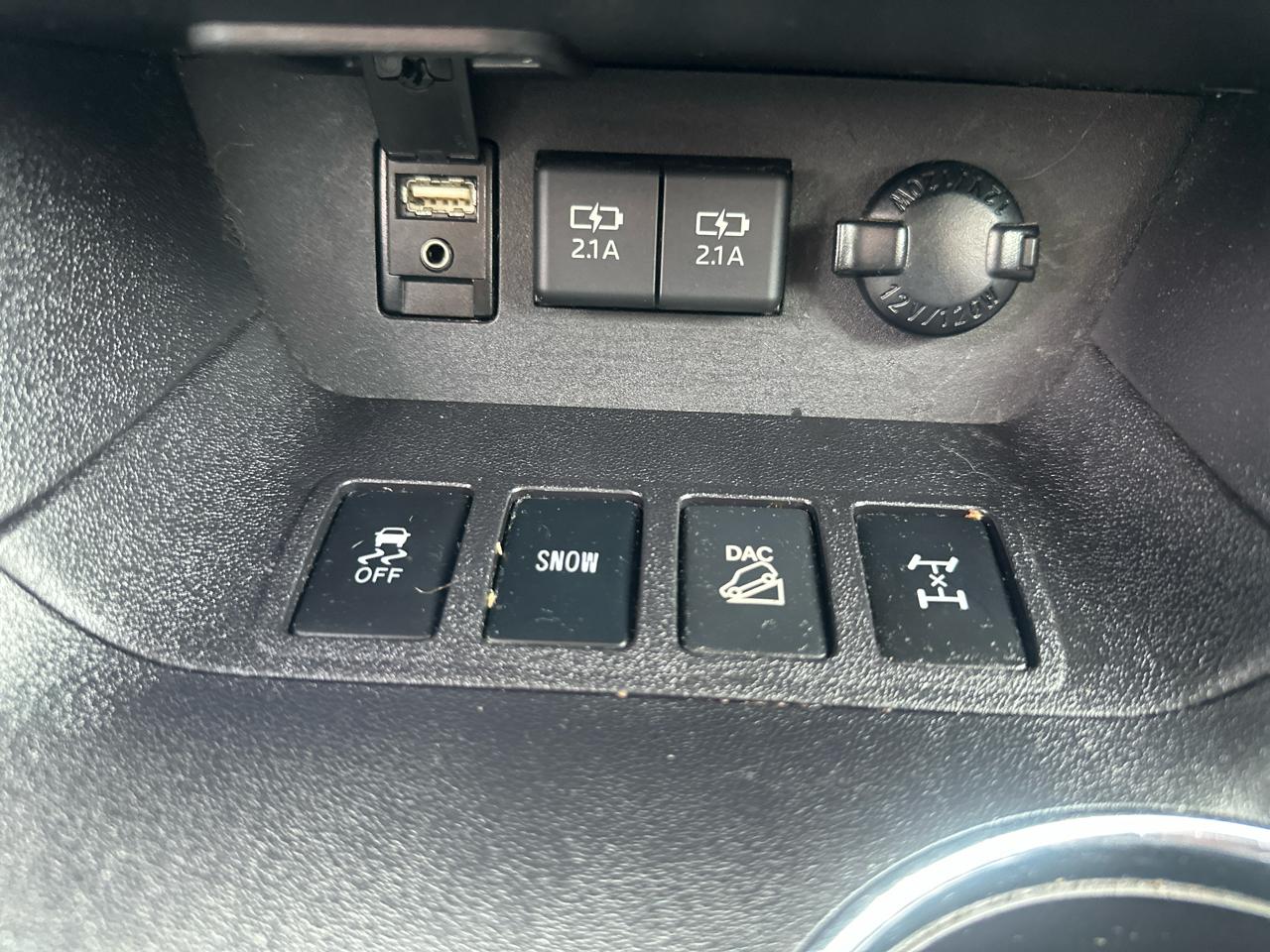 Toyota Highlander LE Plus AWD V6 2019