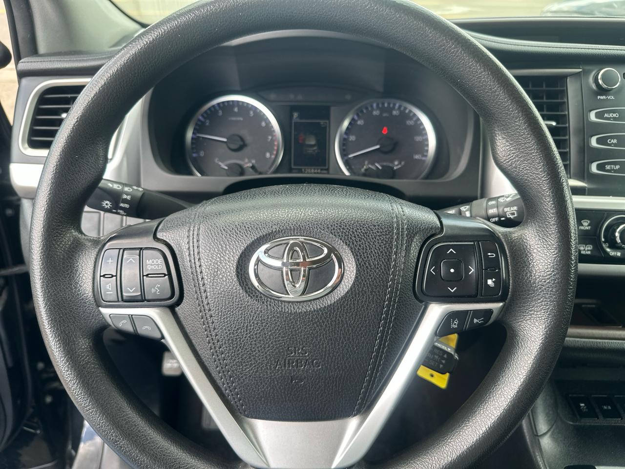 Toyota Highlander LE Plus AWD V6 2019