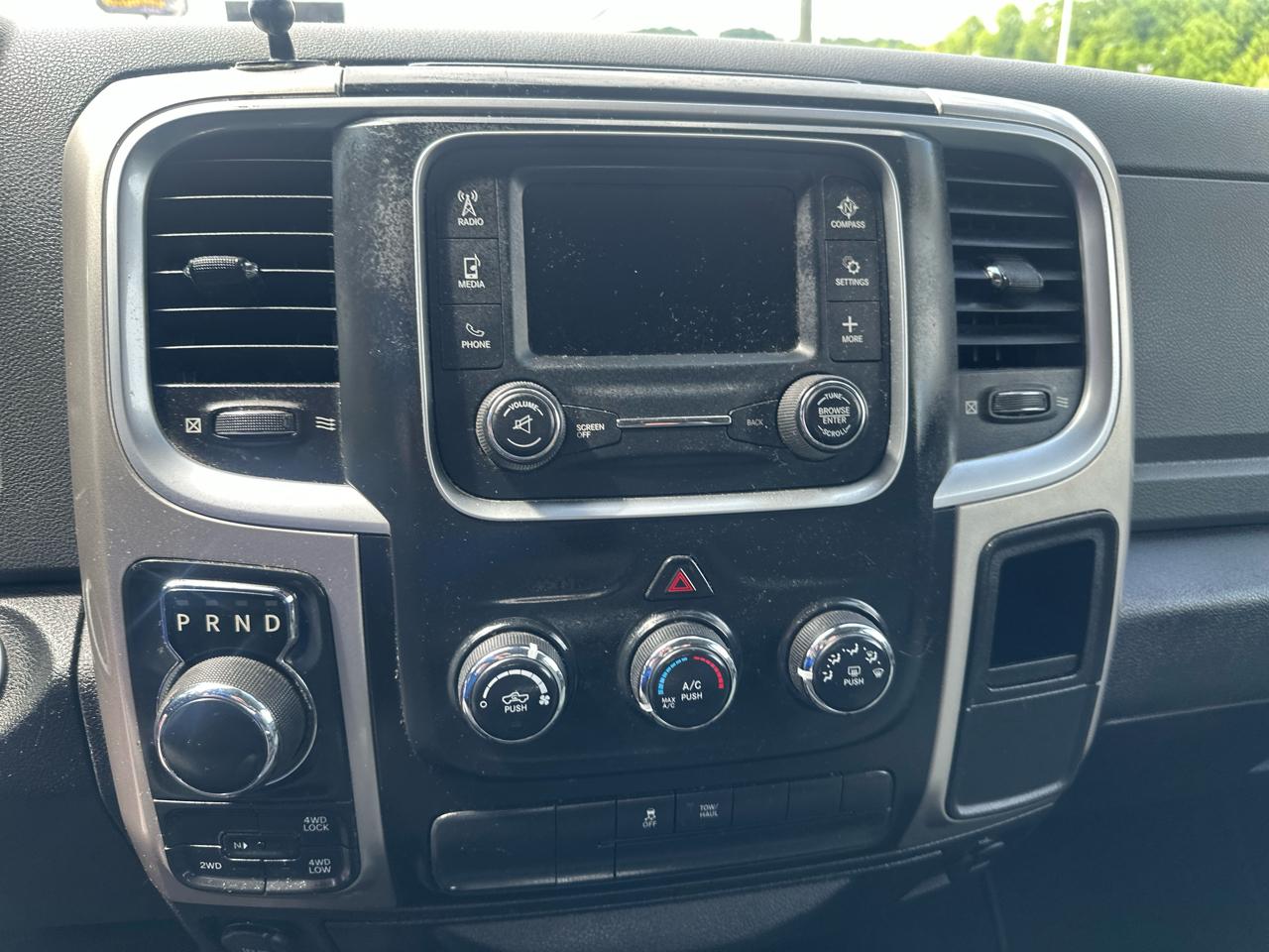 RAM 1500 Classic Tradesman Crew Cab LWB 4WD 2019