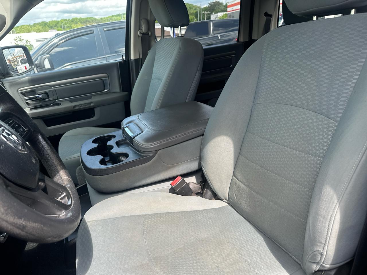 RAM 1500 Classic Tradesman Crew Cab LWB 4WD 2019