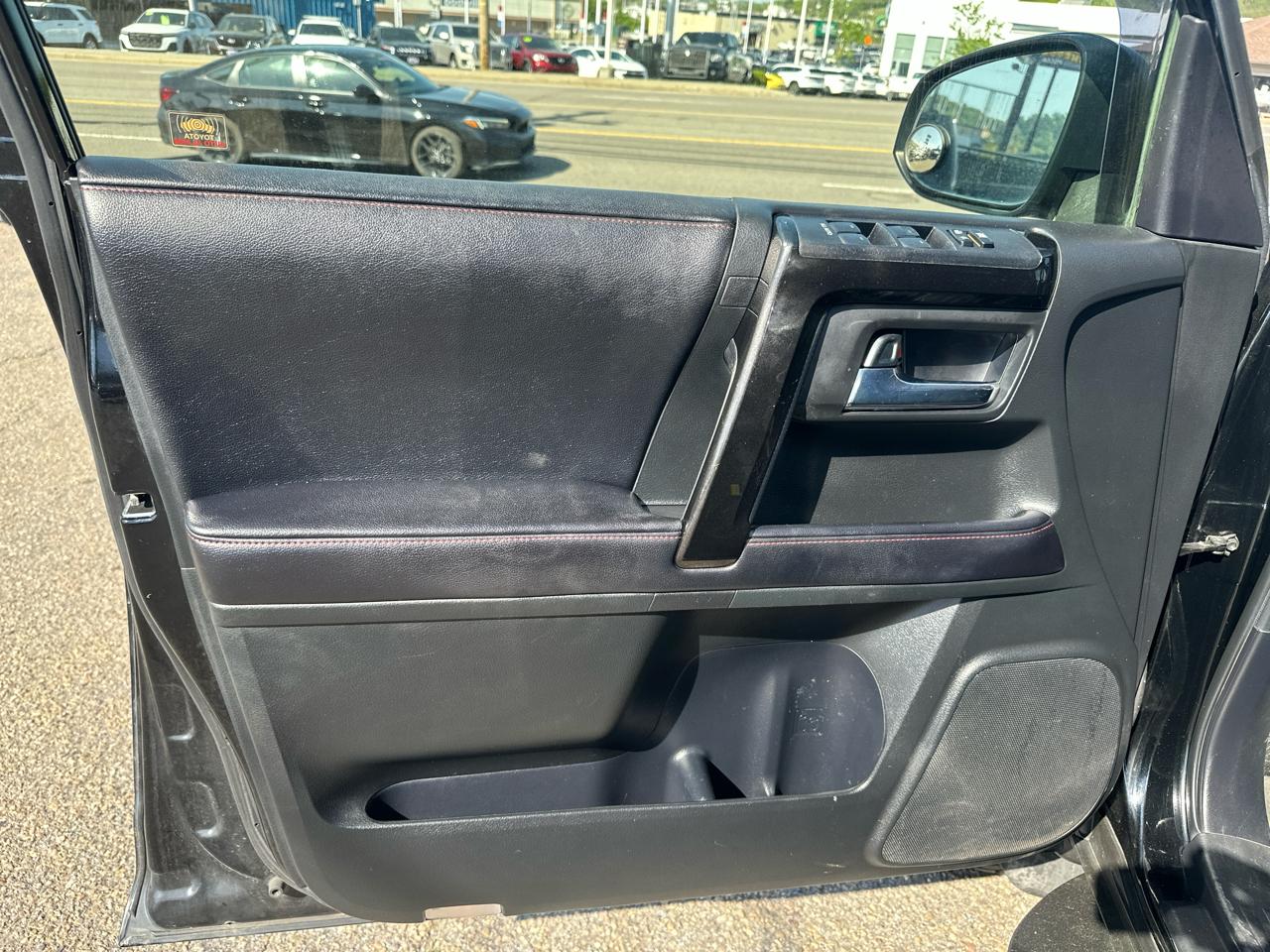 Toyota 4Runner Trail Special Edition 4WD 2016
