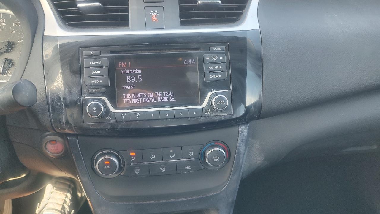 Nissan Sentra SR TURBO CVT 2017