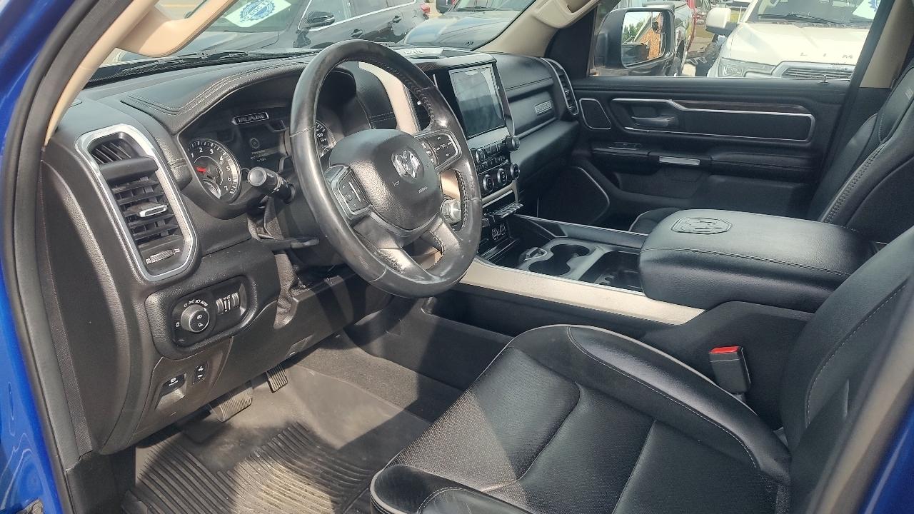 RAM 1500 Laramie Crew Cab SWB 4WD 2019