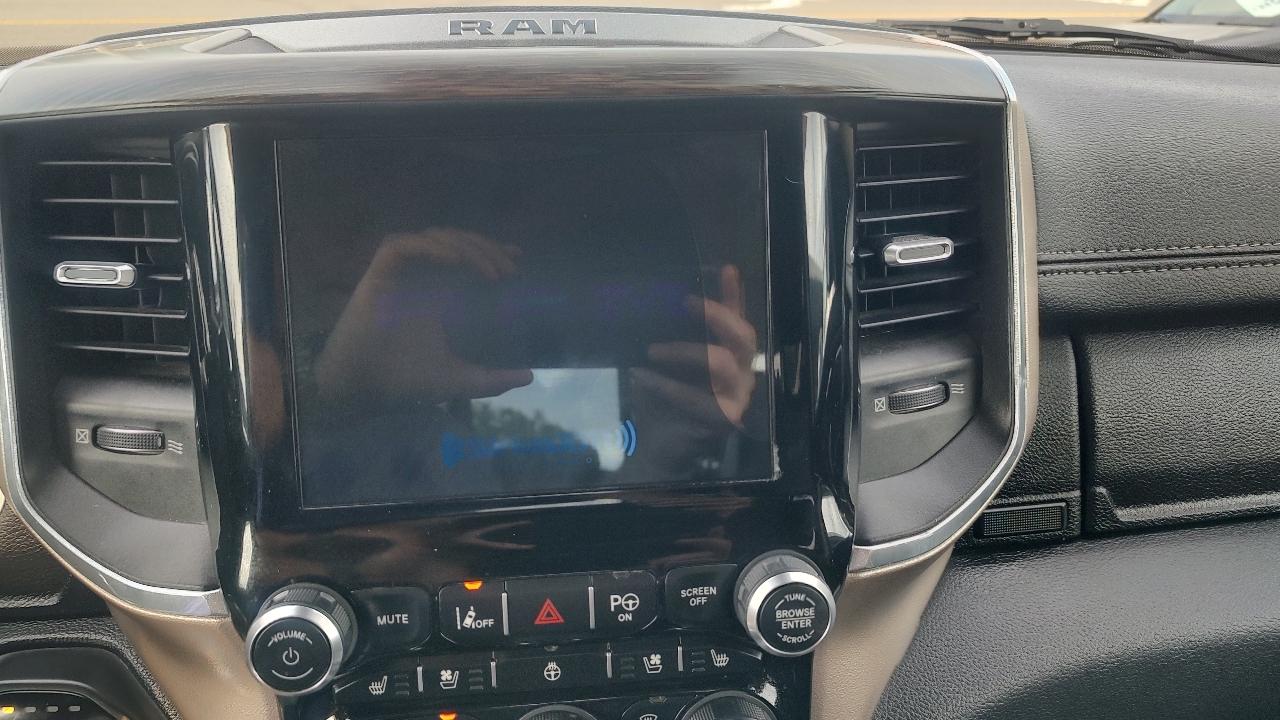 RAM 1500 Laramie Crew Cab SWB 4WD 2019