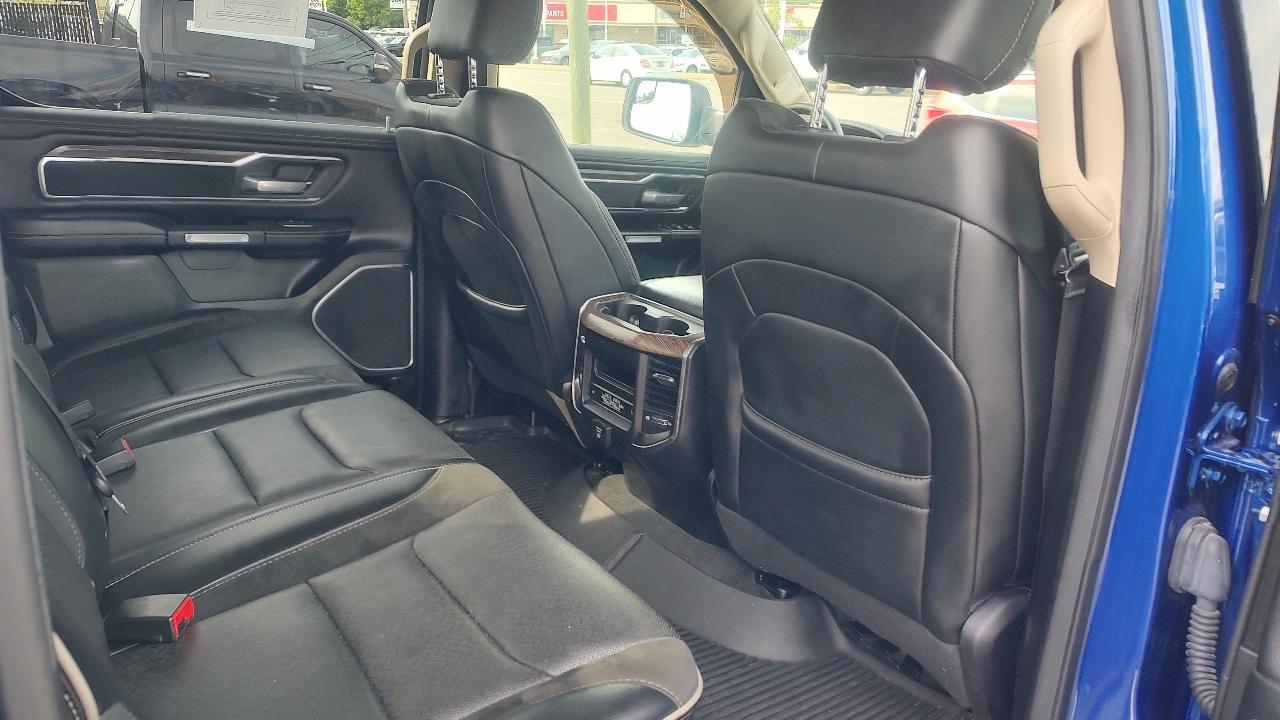 RAM 1500 Laramie Crew Cab SWB 4WD 2019