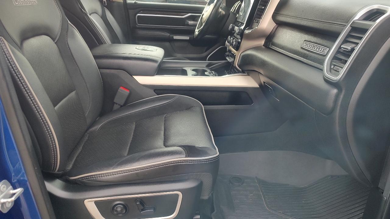 RAM 1500 Laramie Crew Cab SWB 4WD 2019