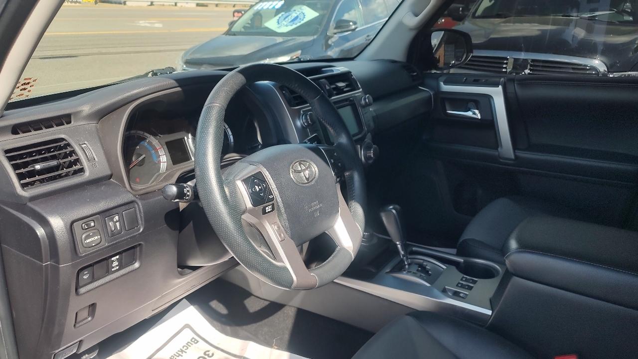 Toyota 4Runner SR5 4WD 2018
