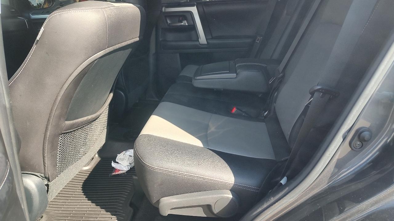 Toyota 4Runner SR5 4WD 2018