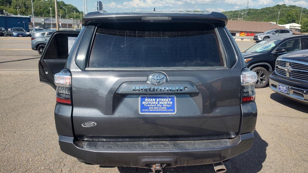 Toyota 4Runner SR5 4WD 2018