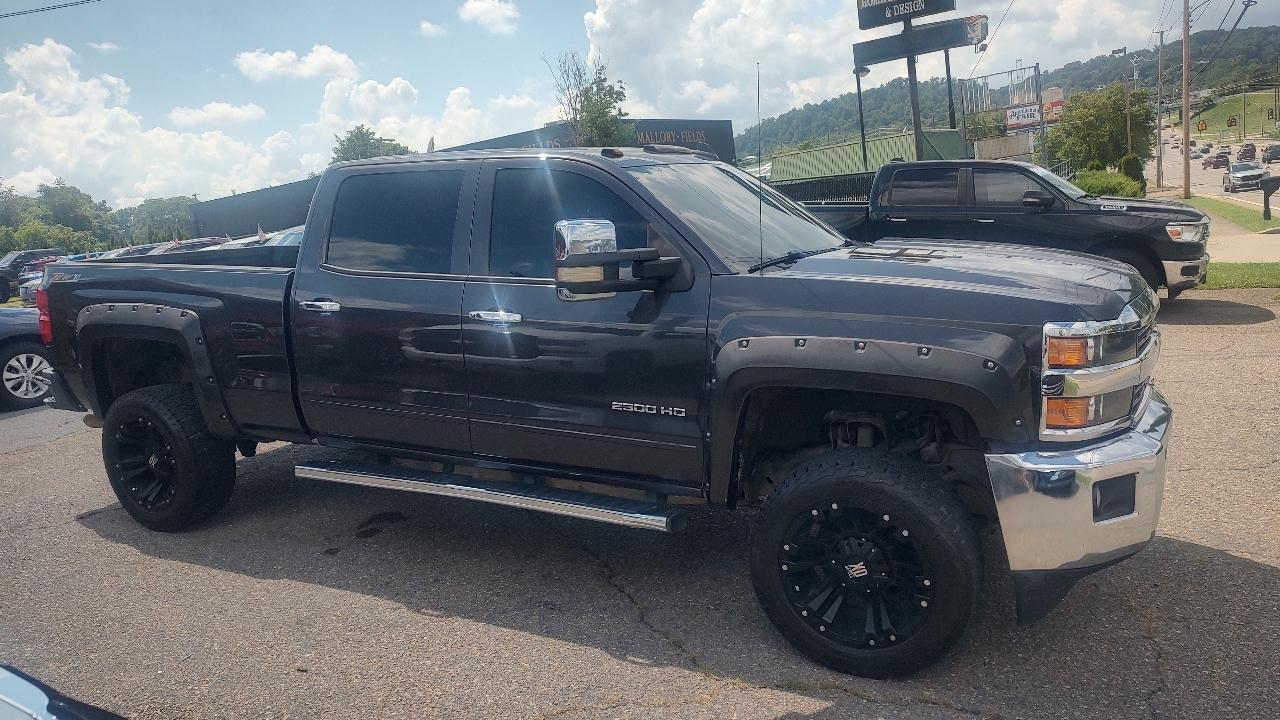 Chevrolet Silverado 2500HD LT Crew Cab 4WD 2015