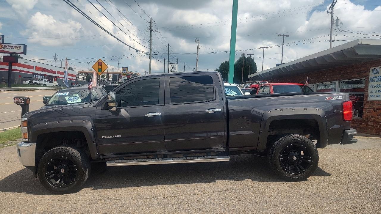 Chevrolet Silverado 2500HD LT Crew Cab 4WD 2015