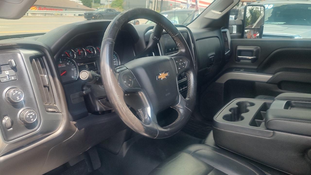 Chevrolet Silverado 2500HD LT Crew Cab 4WD 2015