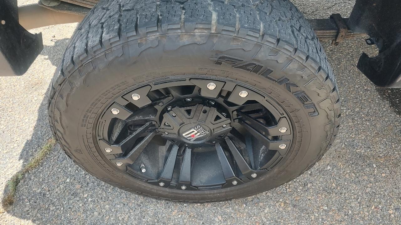 Chevrolet Silverado 2500HD LT Crew Cab 4WD 2015