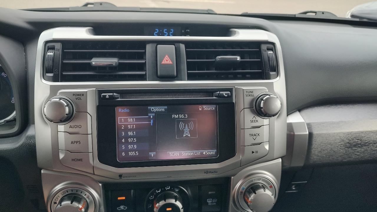 Toyota 4Runner SR5 4WD 2014