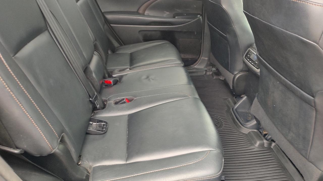 Toyota Highlander XLE AWD V6 2018