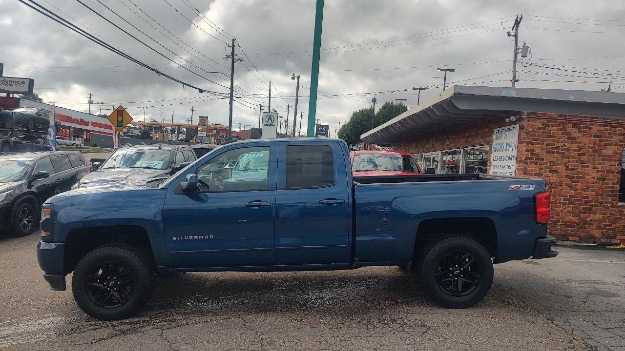 Chevrolet Silverado 1500 LT Double Cab 4WD 2017