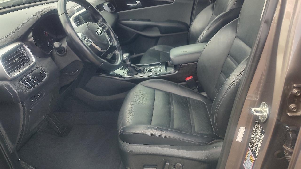 Kia Sorento EX V6 2WD 2020