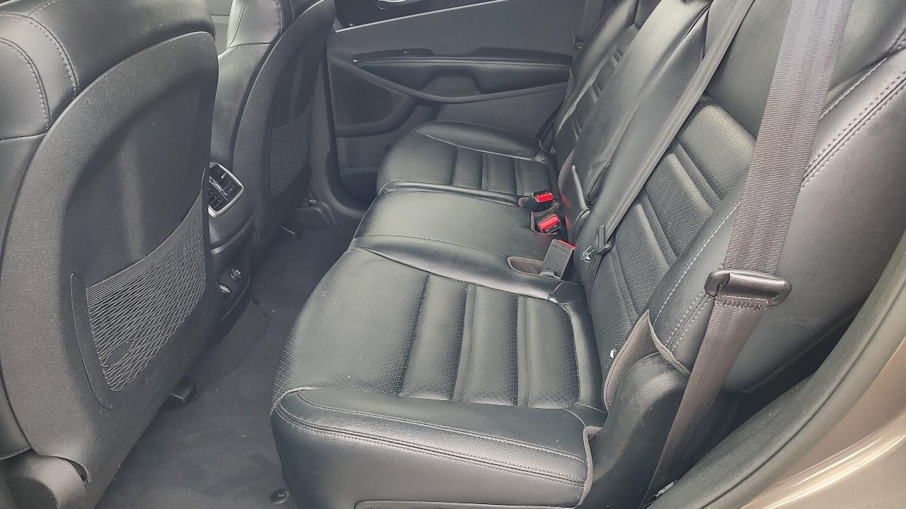 Kia Sorento EX V6 2WD 2020