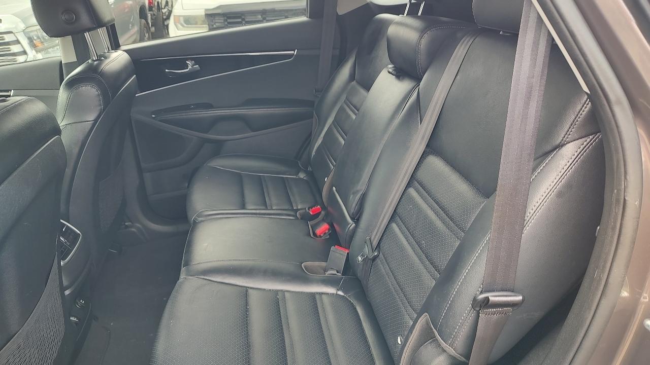 Kia Sorento EX V6 2WD 2020