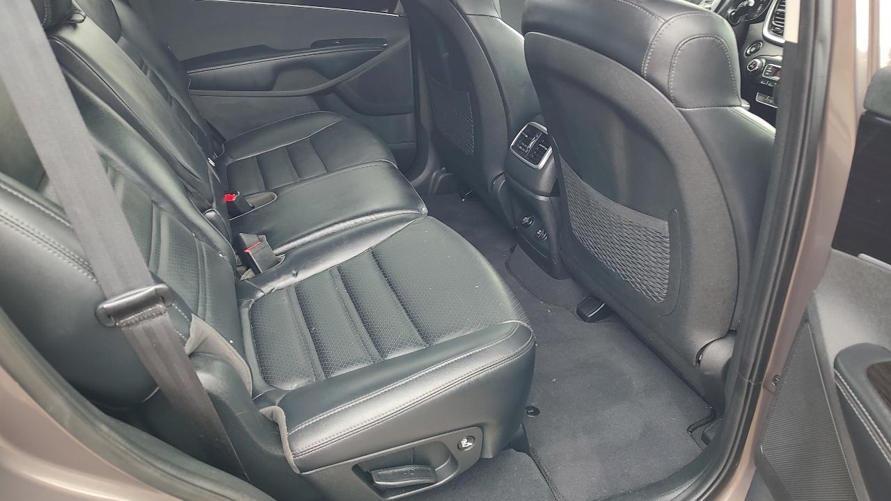 Kia Sorento EX V6 2WD 2020