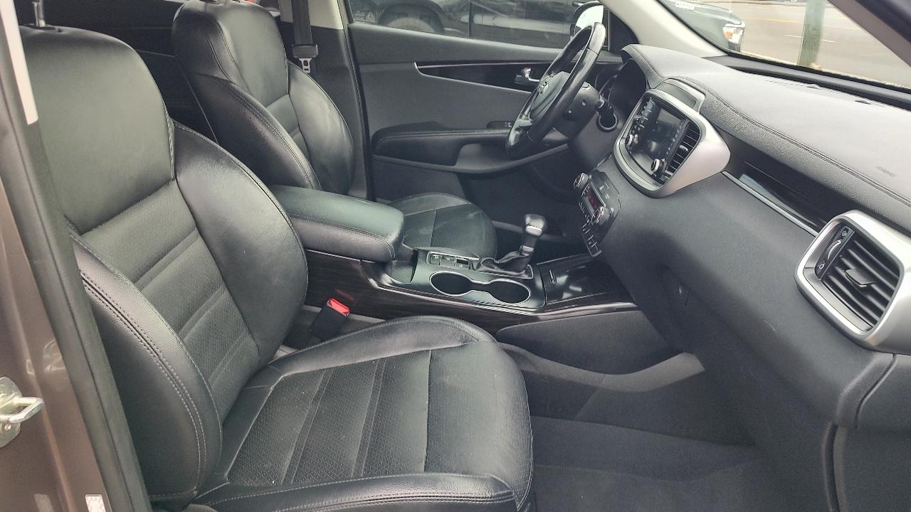 Kia Sorento EX V6 2WD 2020
