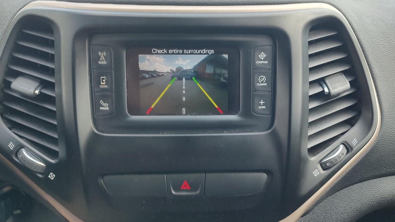 Jeep Cherokee Latitude 4WD 2015