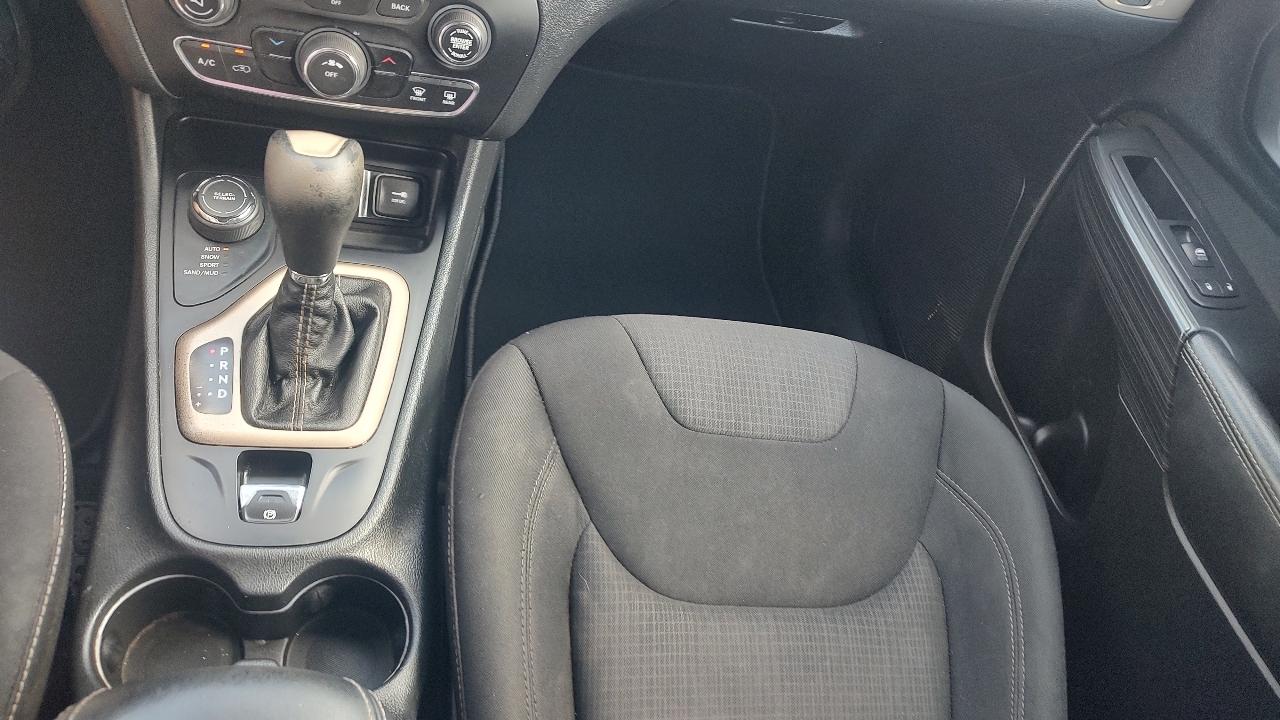 Jeep Cherokee Latitude 4WD 2015