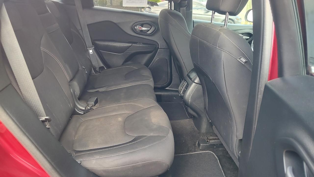 Jeep Cherokee Latitude 4WD 2015