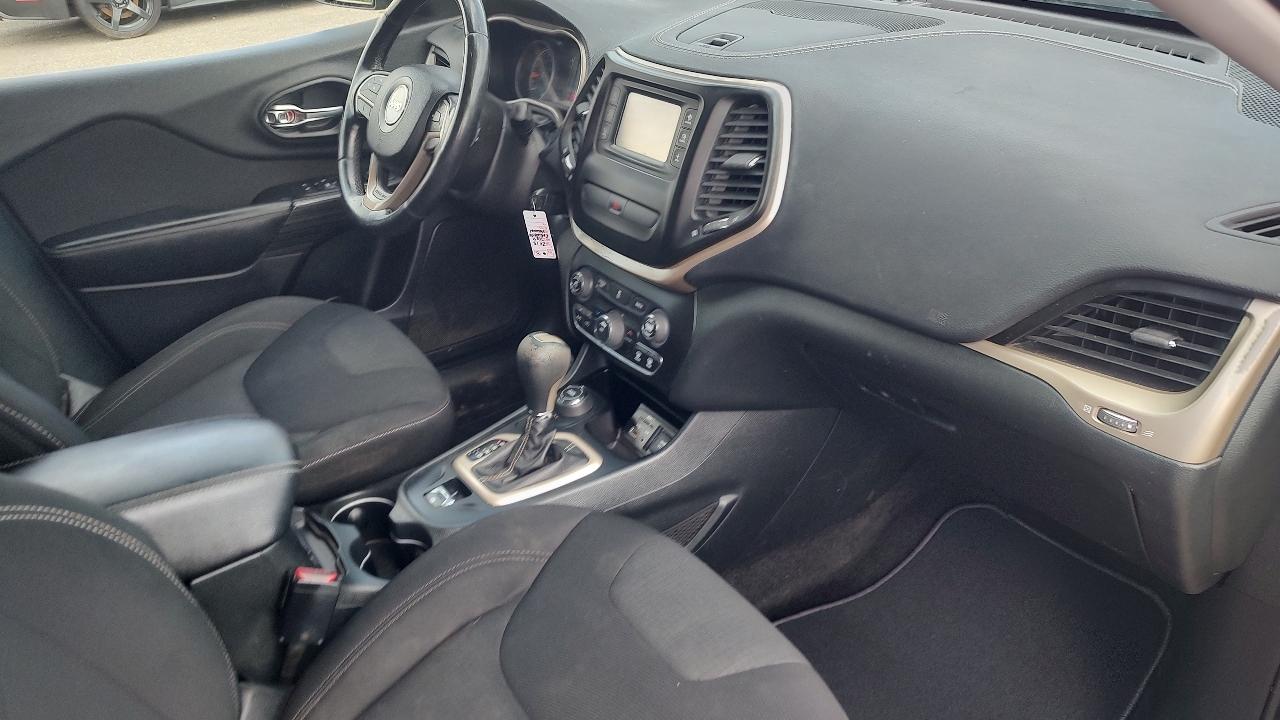 Jeep Cherokee Latitude 4WD 2015