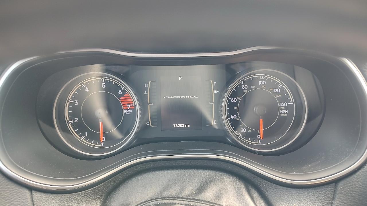 Jeep Cherokee Latitude Plus 4WD 2019